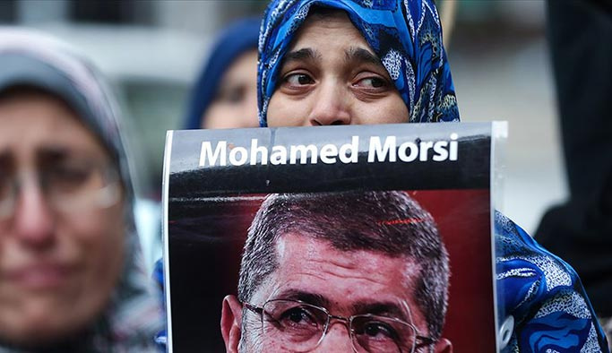 Muhammed Mursi için New York'ta gösteri